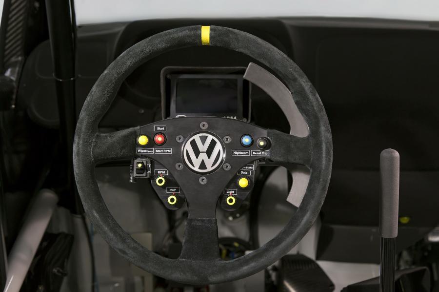  Volkswagen Polo R WRC 2015 года  (фото 16 из 25)